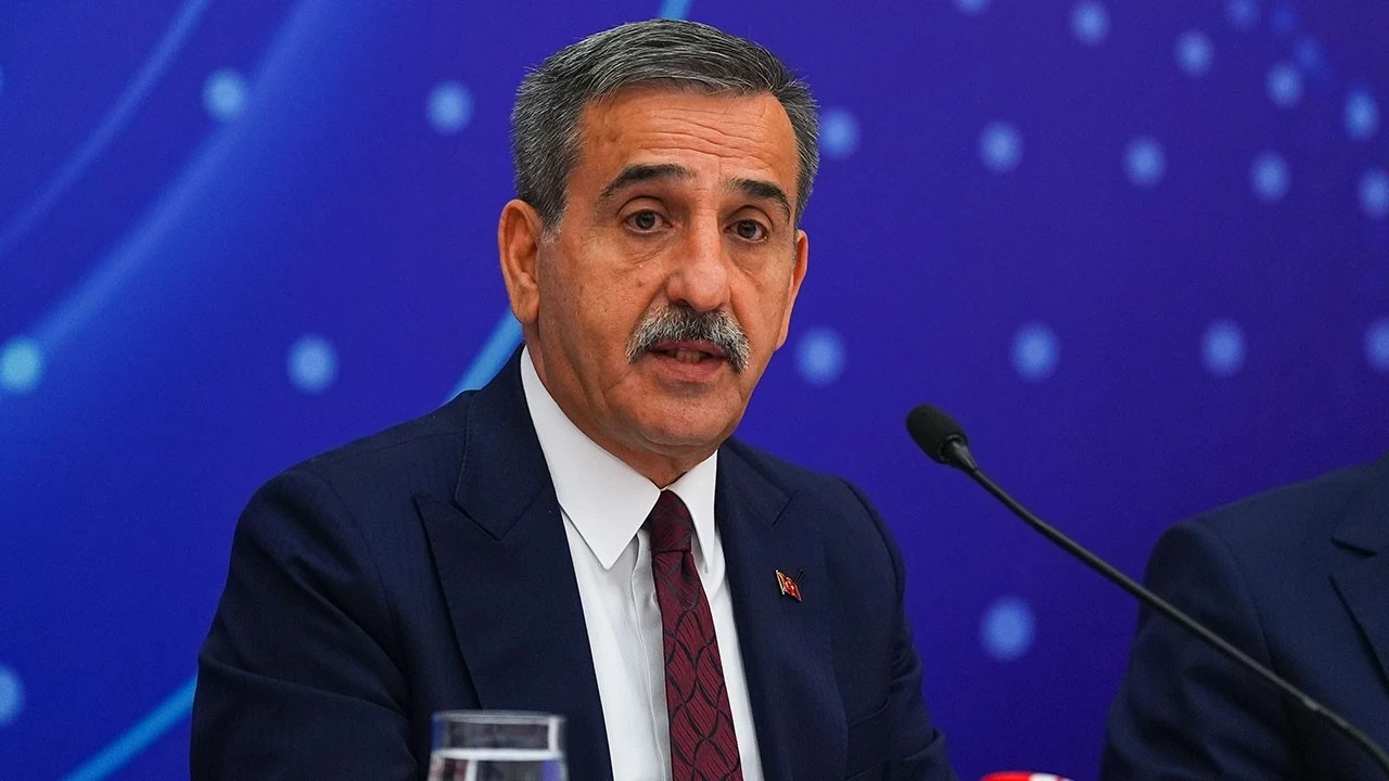 Türkiye Kamu-Sen Genel Başkanı Kahveci: Enflasyon farkına ek olarak refah payı istiyoruz