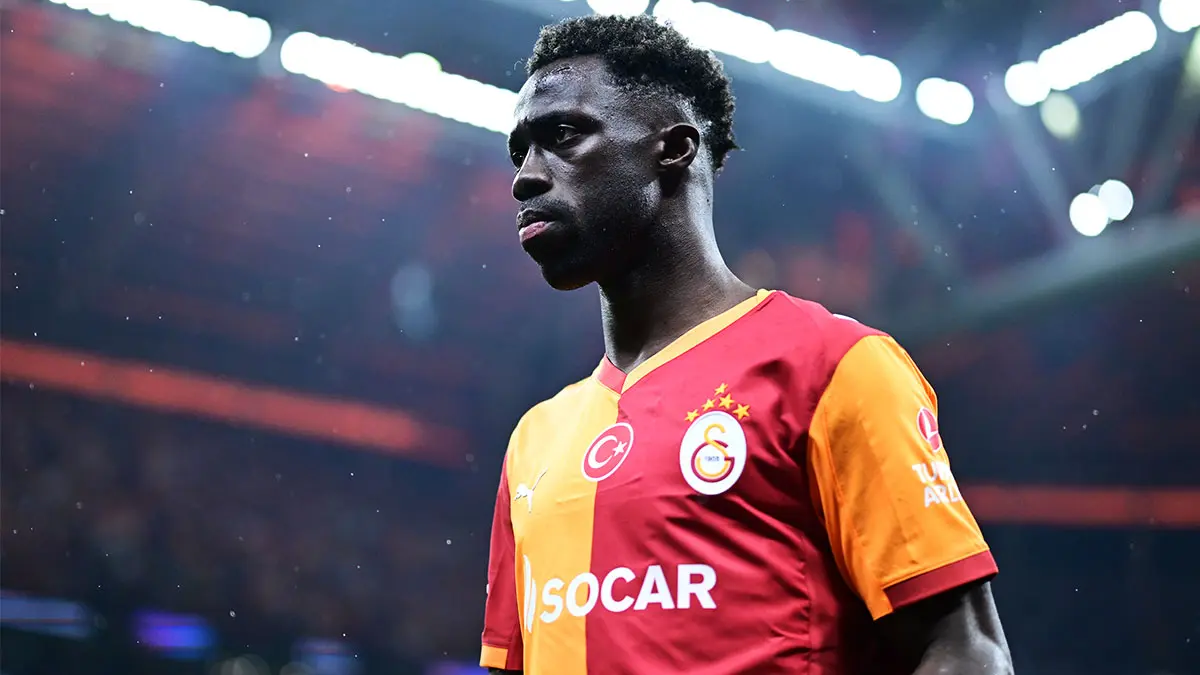 Rekor bonservisle ayrılabilir! İtalyan ekibinden Davinson Sanchez hamlesi