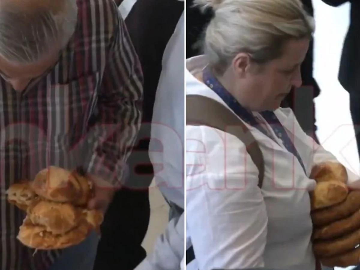 CHP Genel Merkezi'nde simit ve poğaça için birbirleriyle yarıştılar