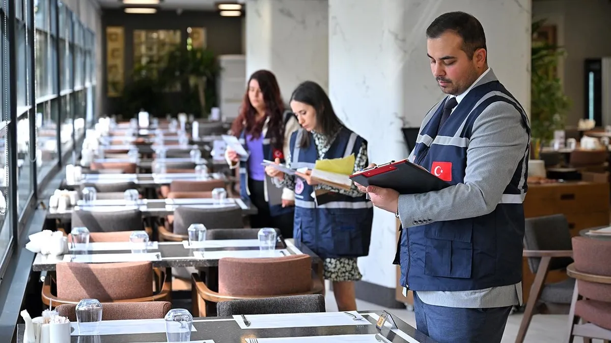 Tüketicilere restoran ve kafe uyarısı: Liste dışı ücret alınamaz, bahşiş zorunlu değil