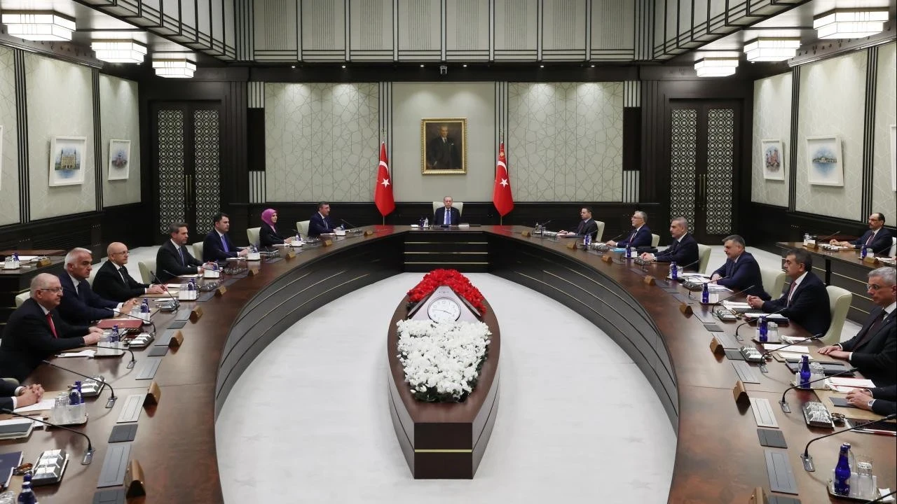 Kabine Beştepe'de toplanıyor! Ana gündem: NATO Liderler Zirvesi! İşte masadaki tüm başlıklar...