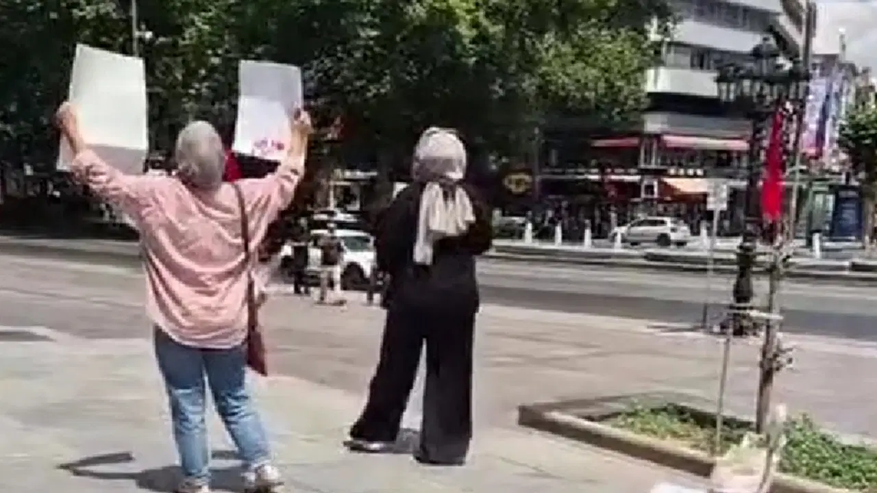Ankara Kızılay'da NATO karşıtı slogan atan 2 kişiye gözaltı
