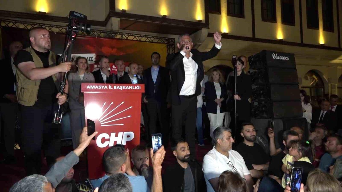 Özgür Özel: "Ne bölünmenin, ne kavganın peşindeyiz"