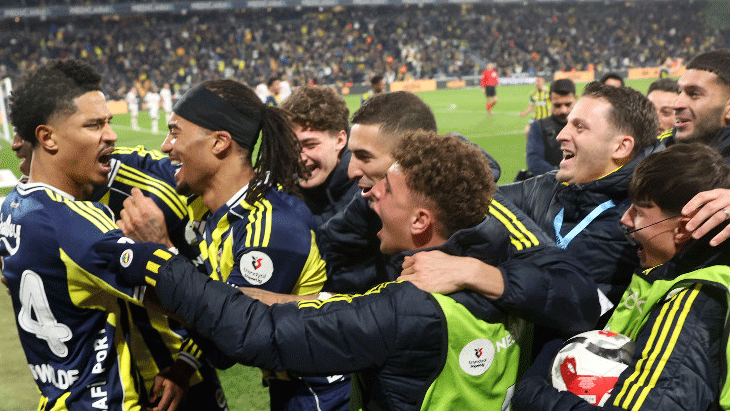 Fenerbahçe'nin yıldızına Premier Lig kancası! Gözler yönetimde