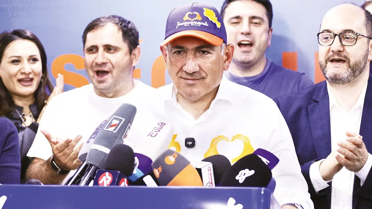 Zafer gecesinde "Türkiye ile sınırları açalım" mesajı