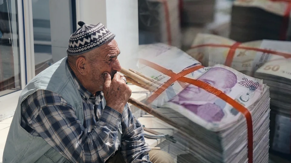 Erzurum Oltu'da Mehmet Coşkun: 80 yaşındaki adamın tarım aletleri 1 saatte tükendi | Erzurum Yerel Haberler
