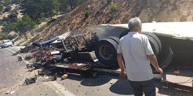 Nişanına günler kala trafik kazasında hayatını kaybetti