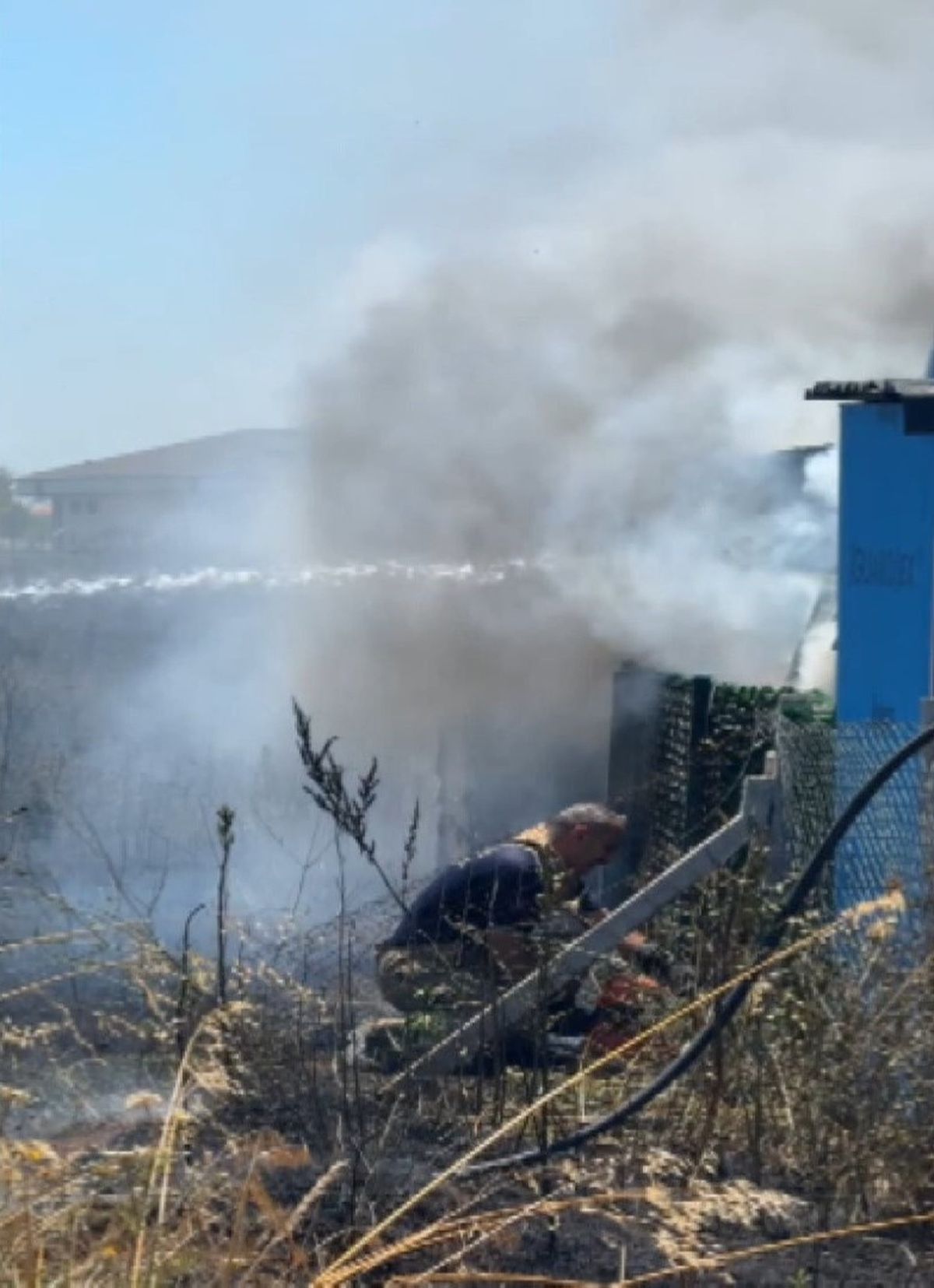 Silivri'de Yangın: Hobi Bahçelerine Sıçradı