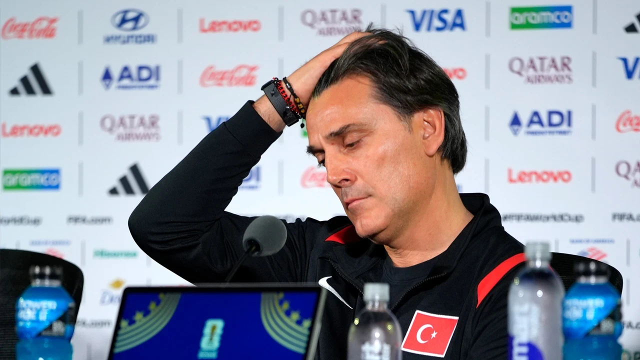 Vincenzo Montella, ABD galibiyeti sonrası konuştu: Bin tane zafere bedel bir maç oldu