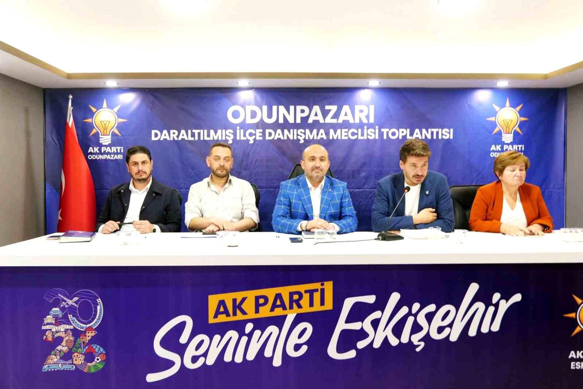 AK Parti Odunpazarı Daraltılmış İlçe Danışma Meclisi Toplantısı gerçekleştirildi