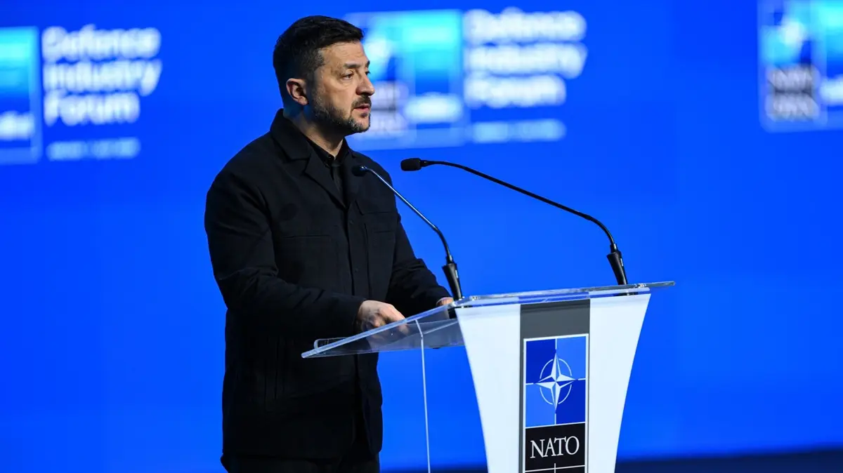 Ukrayna Devlet Başkanı Zelenski: NATO'nun kolektif savunmasının bir parçası olmalıyız