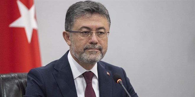 Bakan Yumaklı: Sektörümüzü daha dinamik bir yapıya kavuşturuyoruz