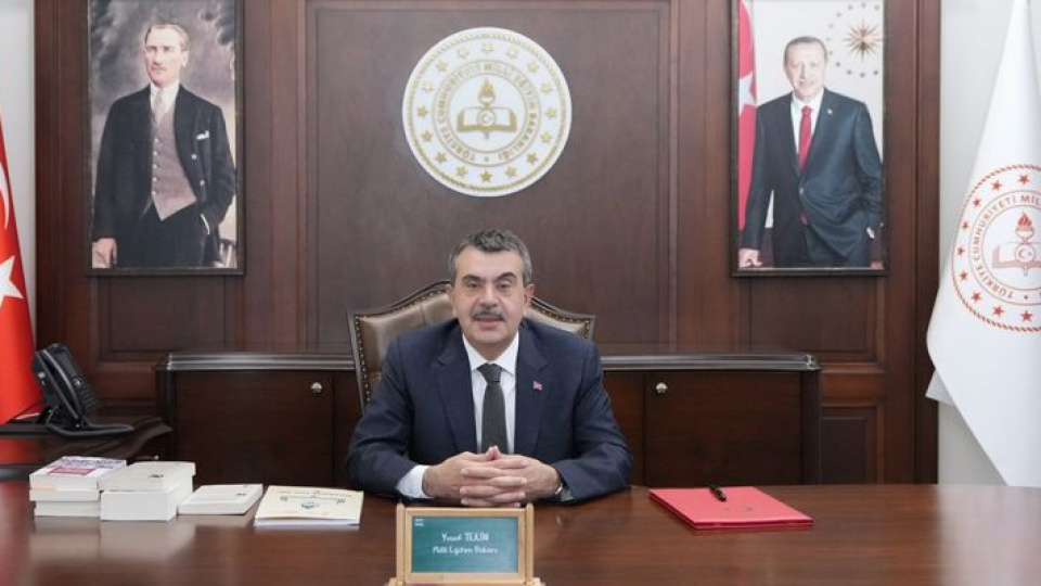 Bakan Tekin duyurdu: Okullarda yeni güvenlik tedbirleri