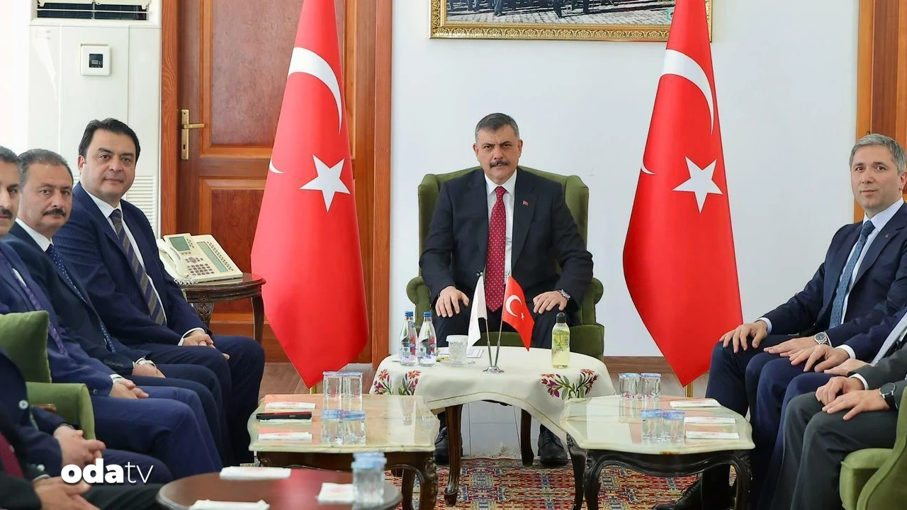 Bakan Çiftçi duyurdu: Çevrecik'e doğalgaz müjdesi