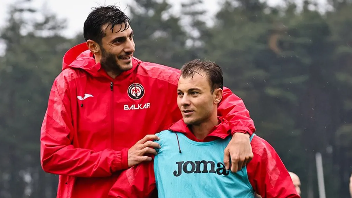 Yusuf Erdoğan, Çorum FK'dan ayrıldı!