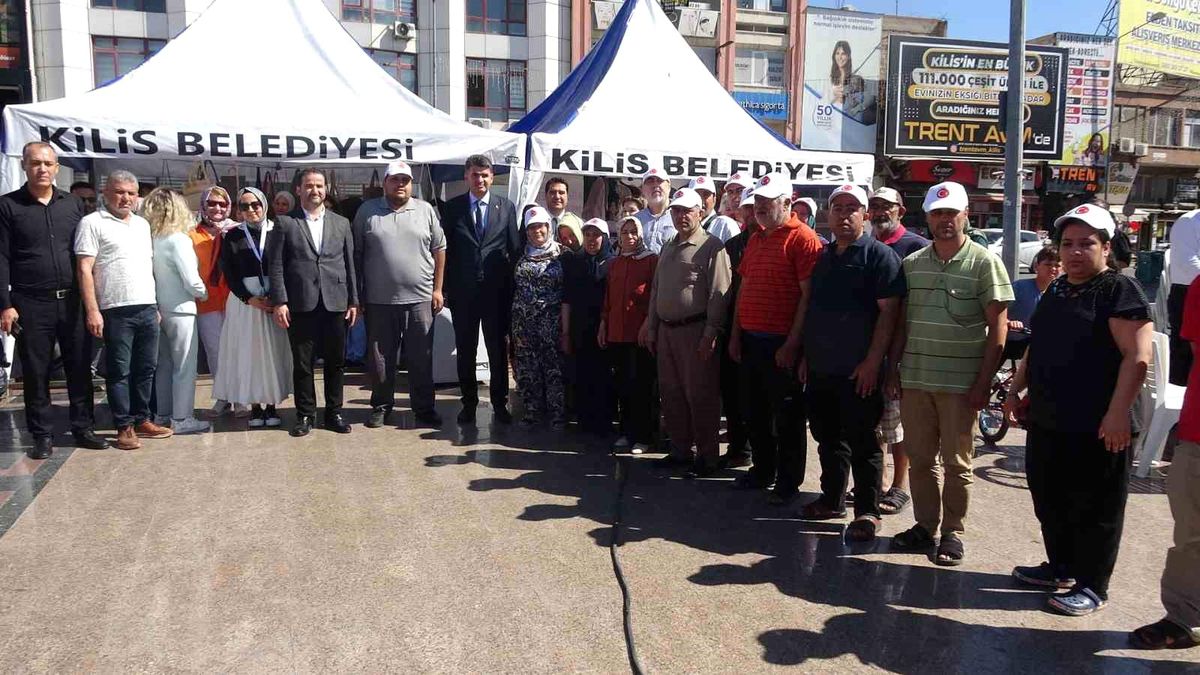 Toplum ve Ruh Sağlığı Merkezi'nin el sanatları sergisi açıldı
