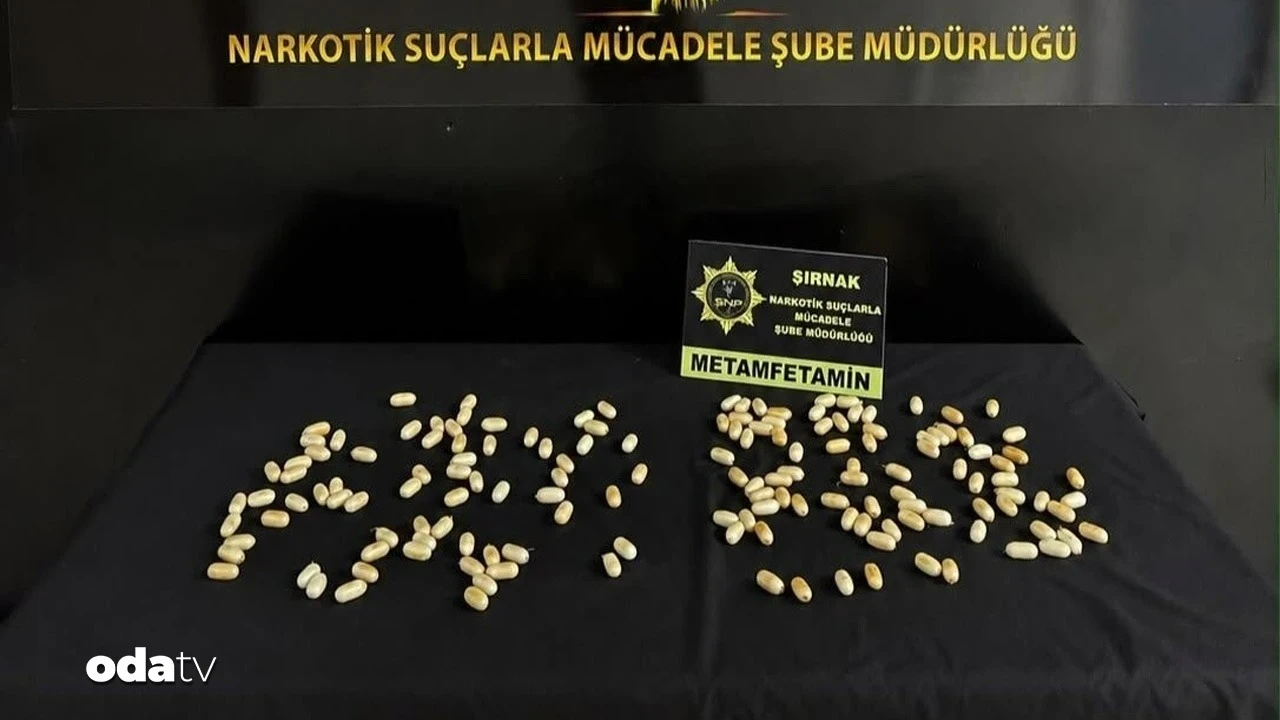 İranlı iki kişi 151 parça halinde yuttukları bir kilo metamfetaminle yakalandı
