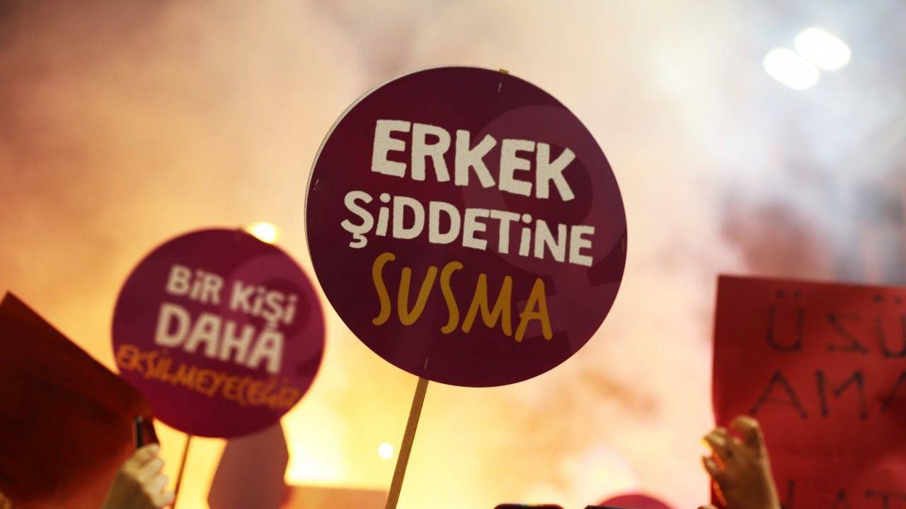 Boşandığı erkek tarafından şiddete maruz bırakıldı: "Ölüm tehditleri almaya devam ediyorum