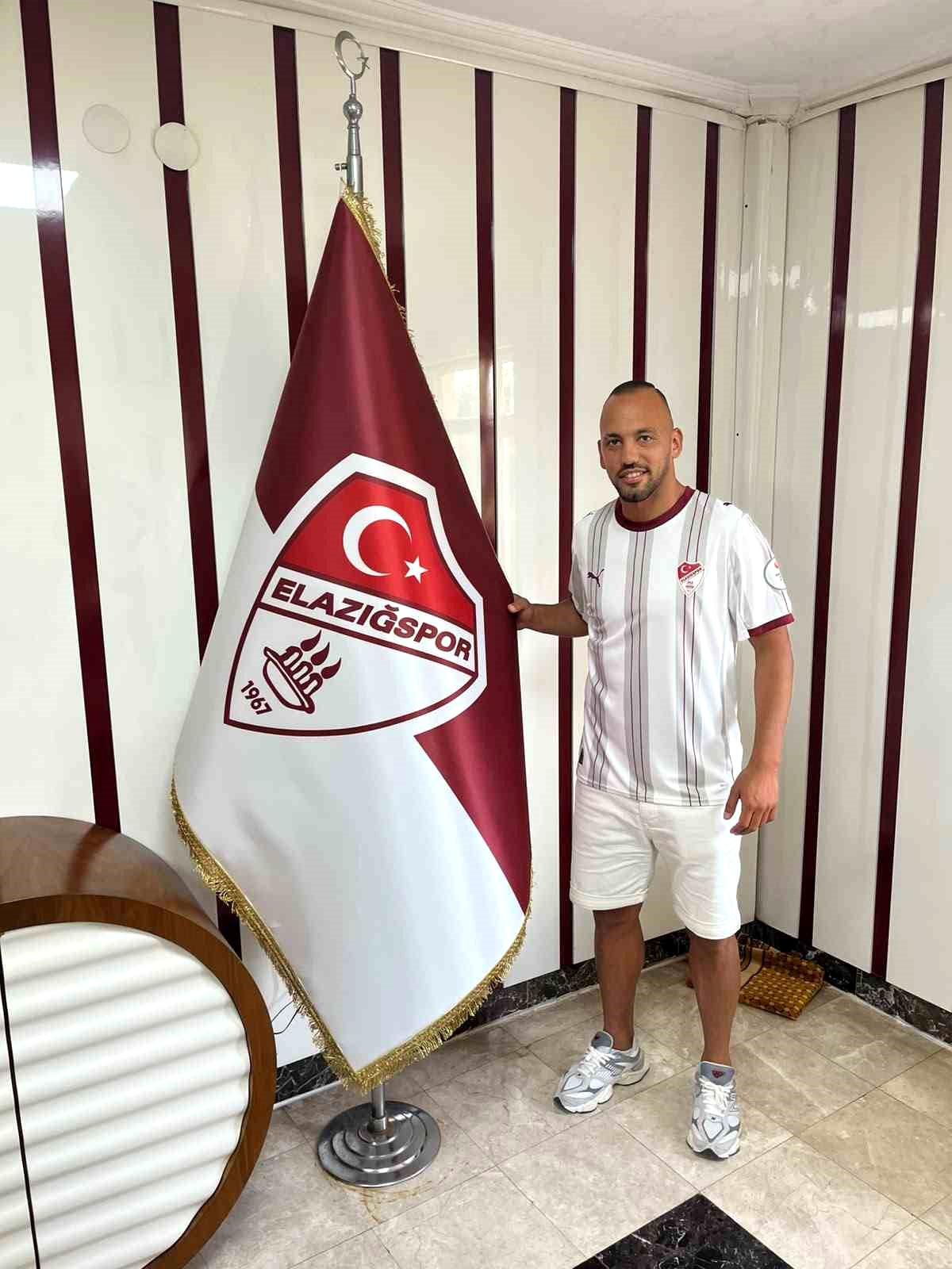 Elazığspor, Mert Örnek ile resmi sözleşme imzaladı