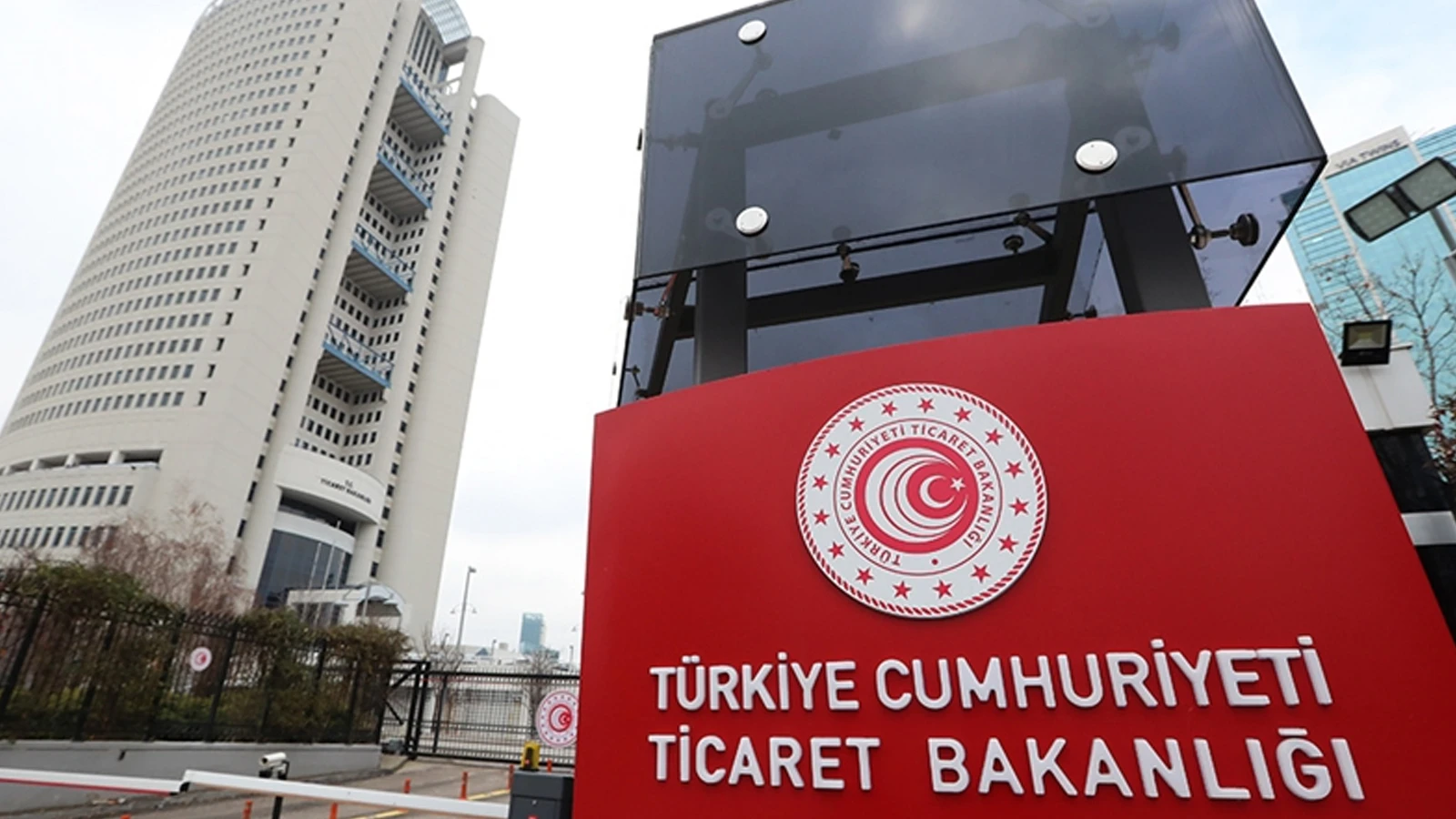 Ticaret Bakanlığı’ndan META'ya 5 milyon lira ceza