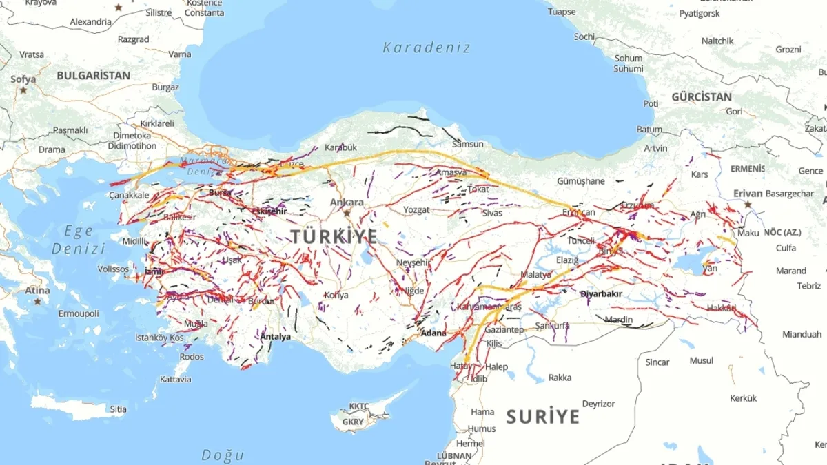 SON DAKİKA… Türkiye’nin diri fay haritası güncellendi! Riski bölgeler nereler? Deprem uzmanından kritik Marmara ve İstanbul uyarısı!