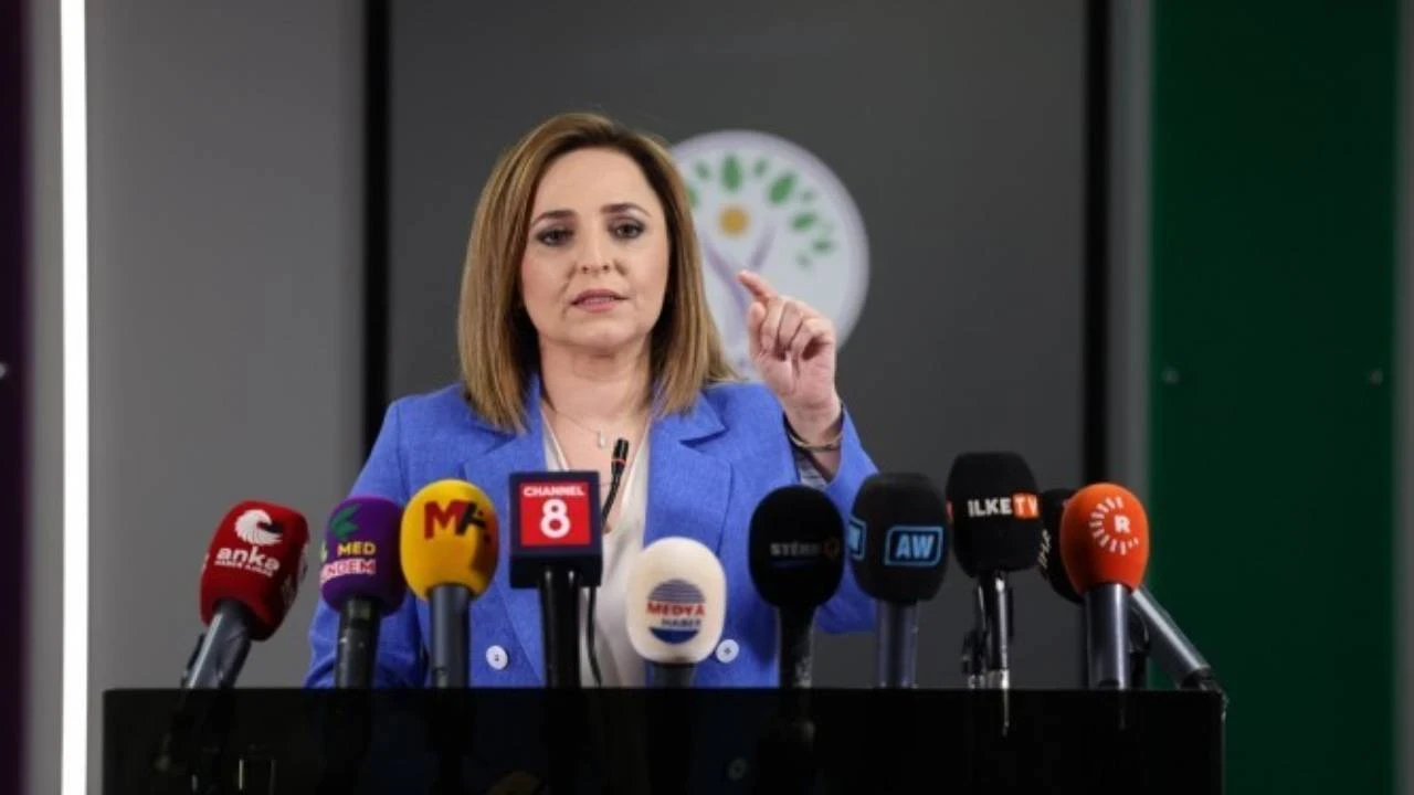 DEM Parti tarih verdi; 'Temel hedefimiz çerçeve yasanın gündeme gelmesi'