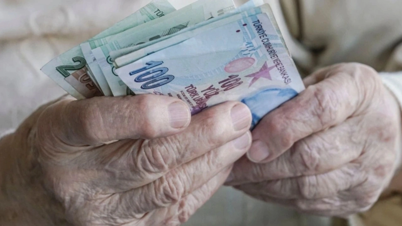 Emekli zammında tüm hesaplar yapıldı: 3 rakam ortaya çıktı
