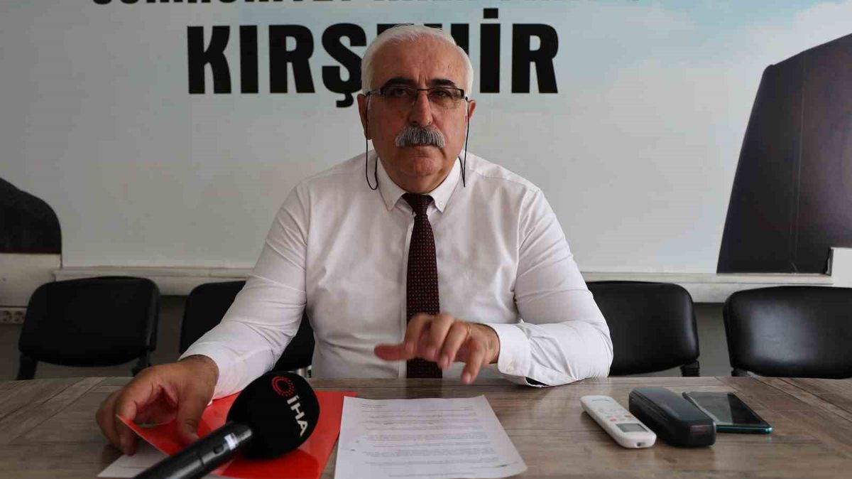 CHP Kırşehir'de yeni başkan Tanrıbuyurdu: 'Ayrıştırıcı değil kucaklayıcı olacağız'