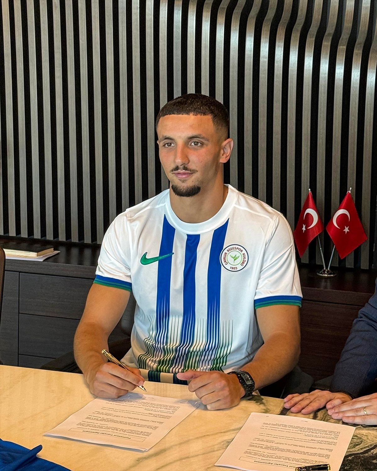 Çaykur Rizespor, Zakaria Ariss'i renklerine bağladı