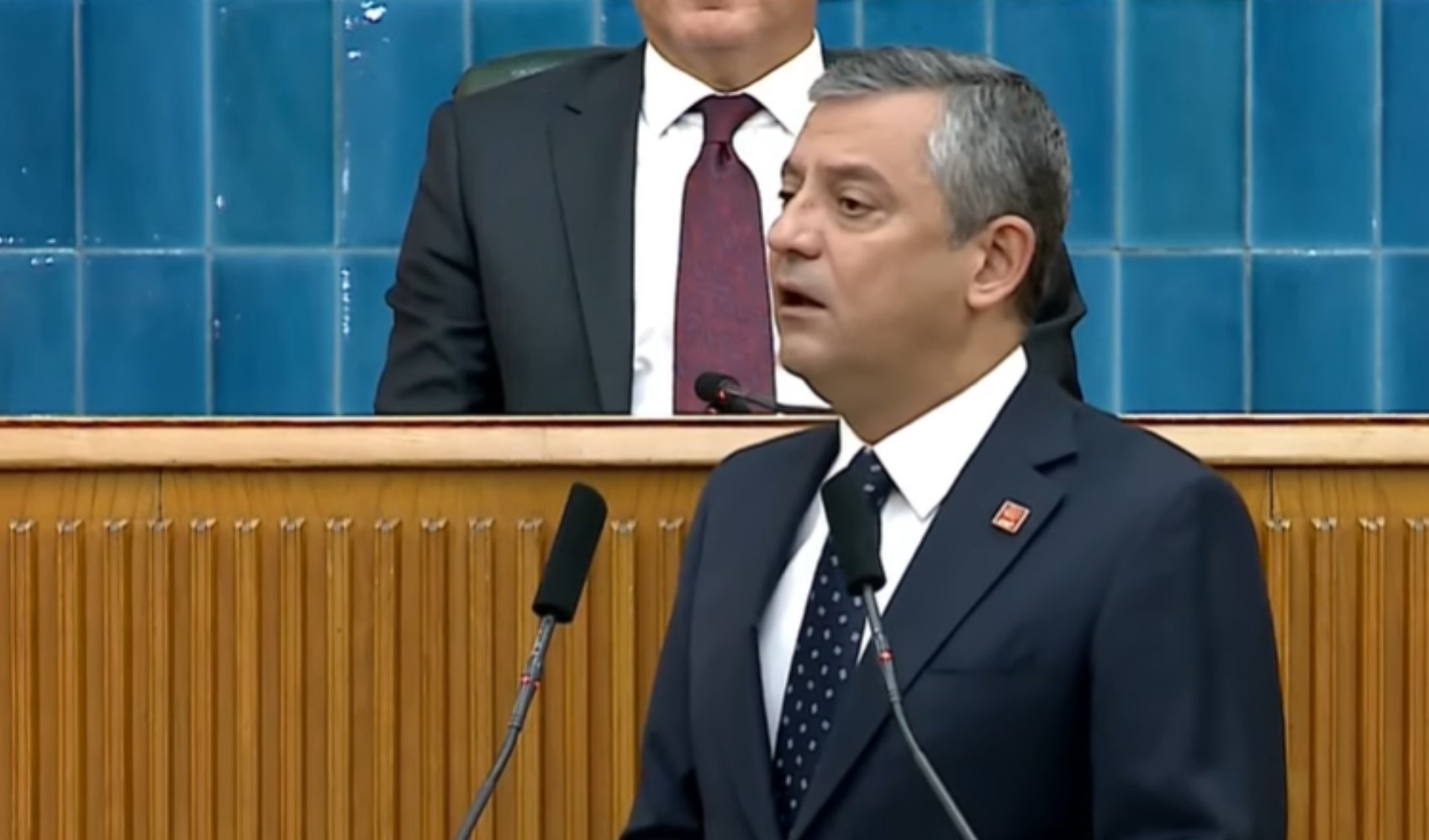 Son Dakika... Özgür Özel CHP grubuna veda ediyor: 'Yeni partimizi kuruyoruz'