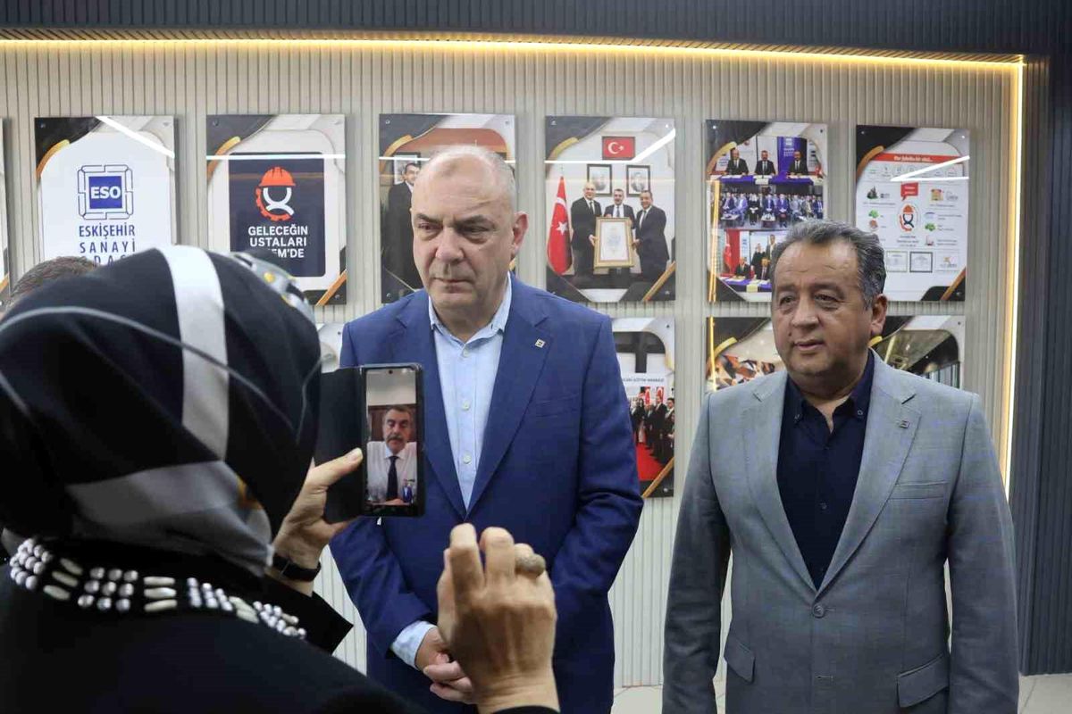 Milletvekili Gürcan, Milli Eğitim Bakanı Tekin'e yürütülen çalışmaları anlattı
