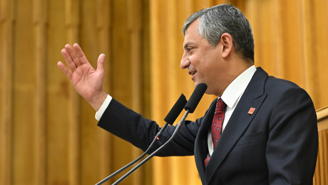 Özgür Özel, komedyen Deniz Göktaş'ı ziyaret etti: Görüşmede neler konuşuldu?