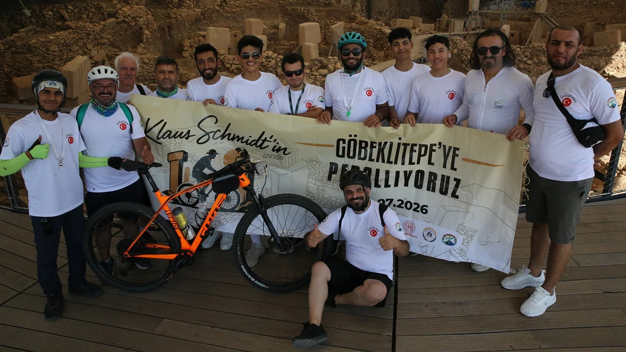 Göbeklitepe'yi dünyaya tanıtan Prof. Dr. Schmidt anısına bisiklet etkinliği