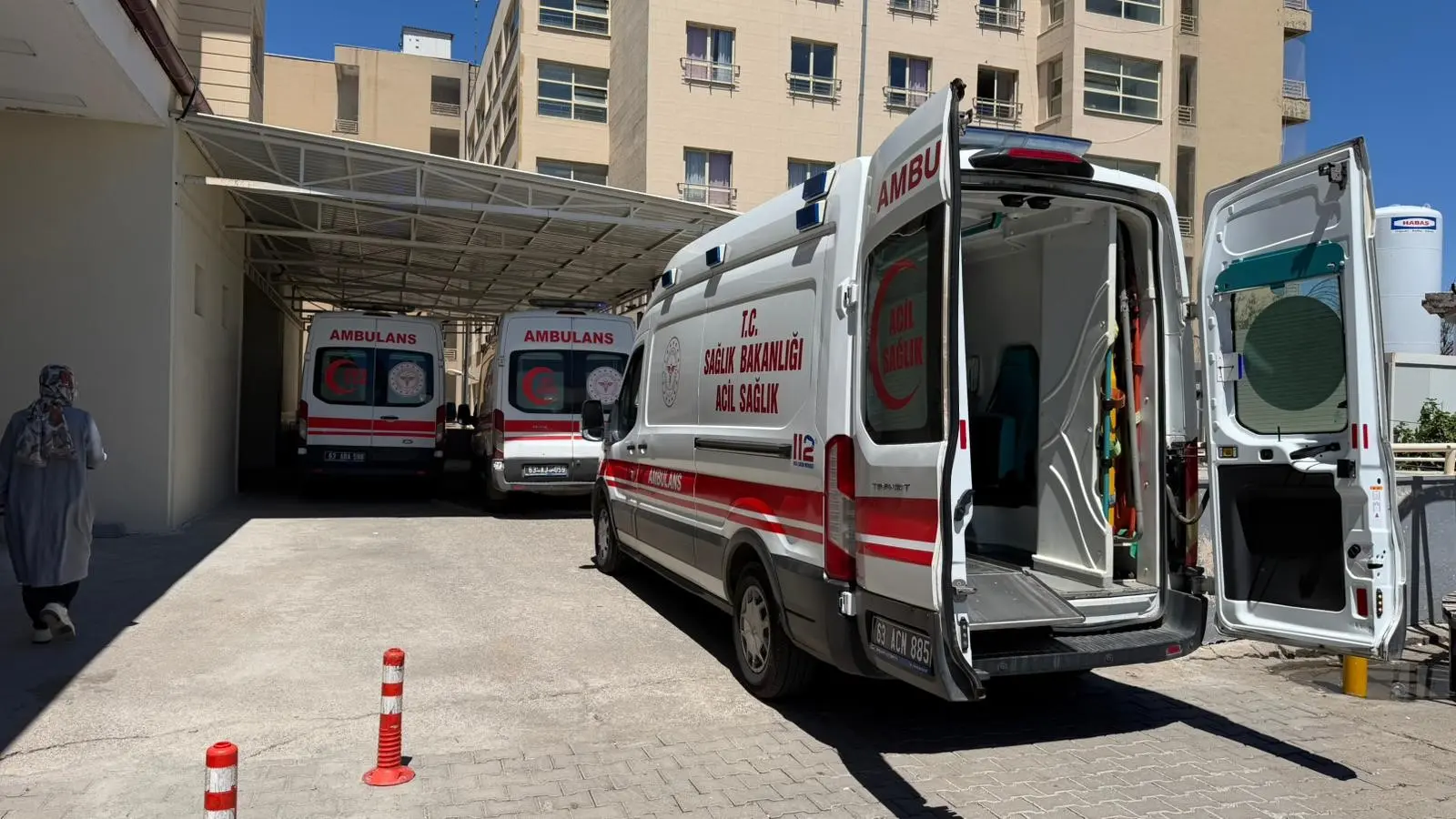Siverek'te aile faciası! Cani baba eşini ve kızını vurdu