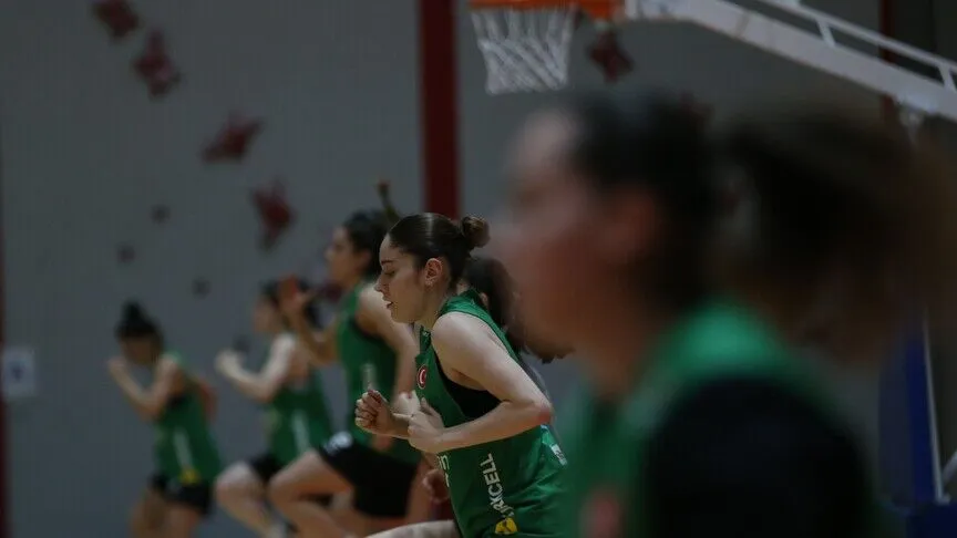 20 Yaş Altı Ümit Kız Milli Basketbol Takımı, Fransa'ya 69-44 mağlup oldu