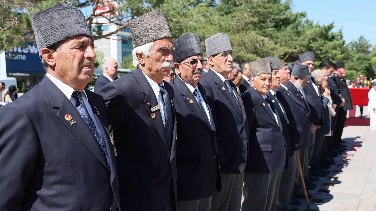 Erzincan’da gurur günü: Atatürk’ün kente gelişinin 107. yıl dönümü törenle kutlandı