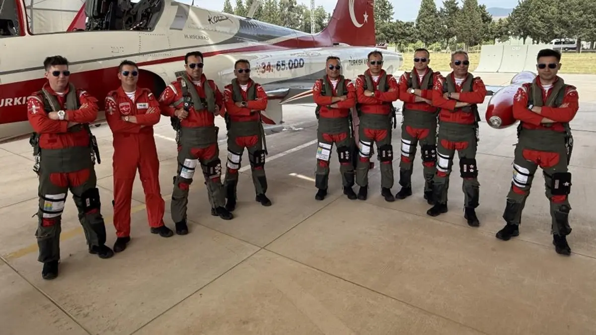 Türk Yıldızları ve SOLOTÜRK'ten gövde gösterisi! Festival öncesi nefes kestiler