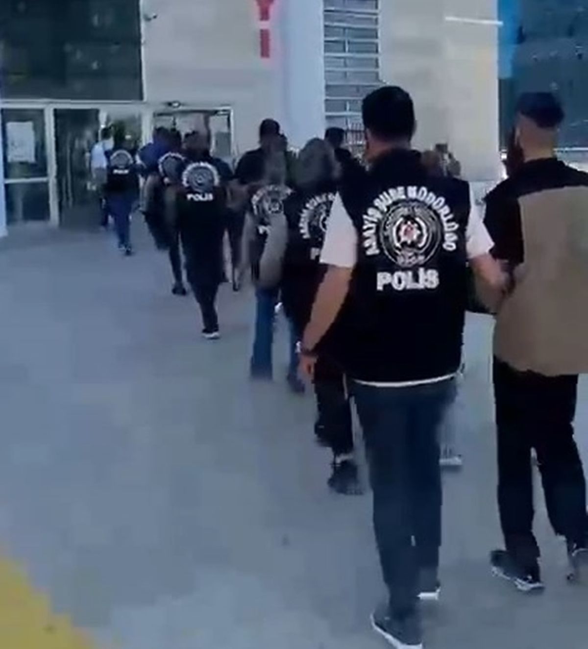 Elazığ merkezli 3 ilde dolandırıcılık operasyonu; 3 tutuklama