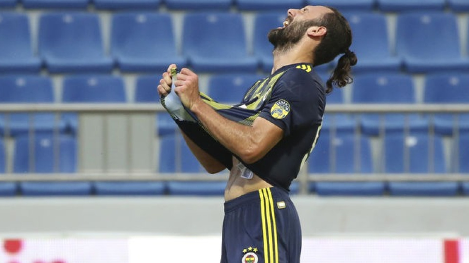Fenerbahçe'de Vedat Muriqi şoku!