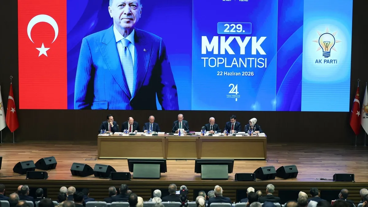 SON DAKİKA | AK Parti'de MYK toplandı!