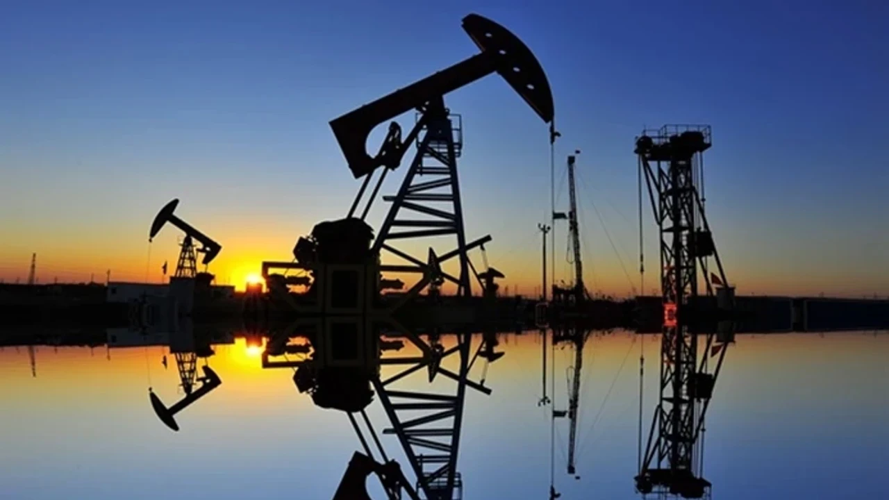 ABD’de sondaj durdu: Petrol kule sayısı sabit kaldı