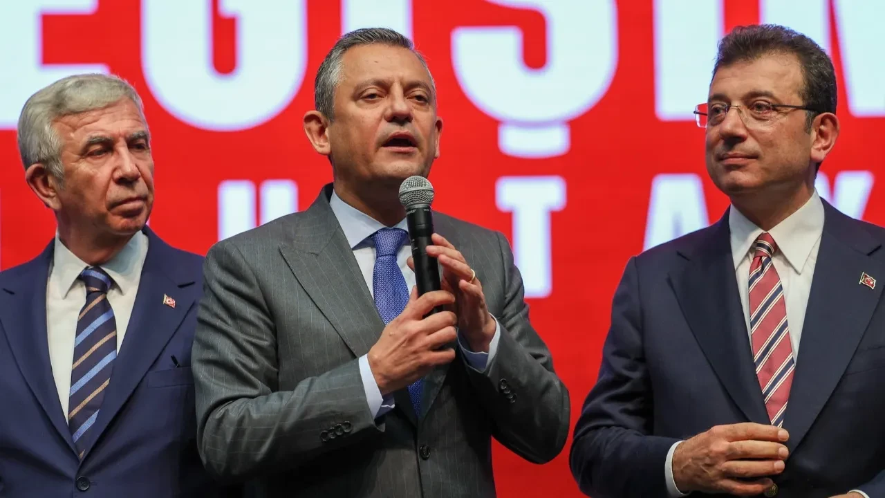 Özgür Özel'den cumhurbaşkanı adayı açıklaması: İçimizden biri olacak