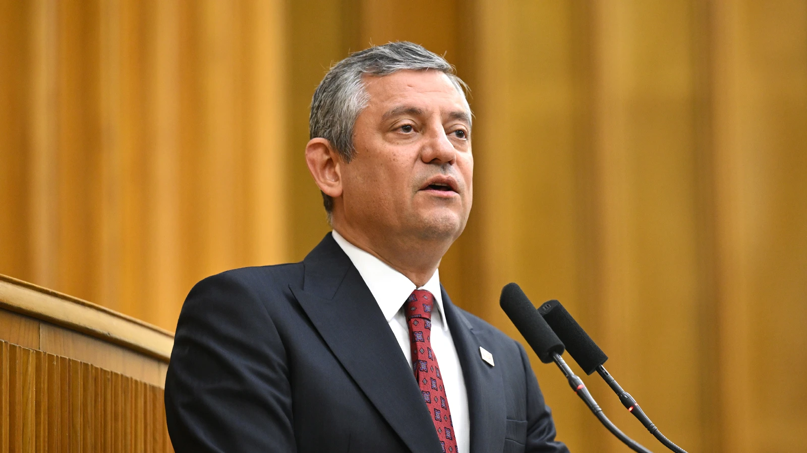 Özgür Özel: Bir kapı kapanırsa yenisi açılır