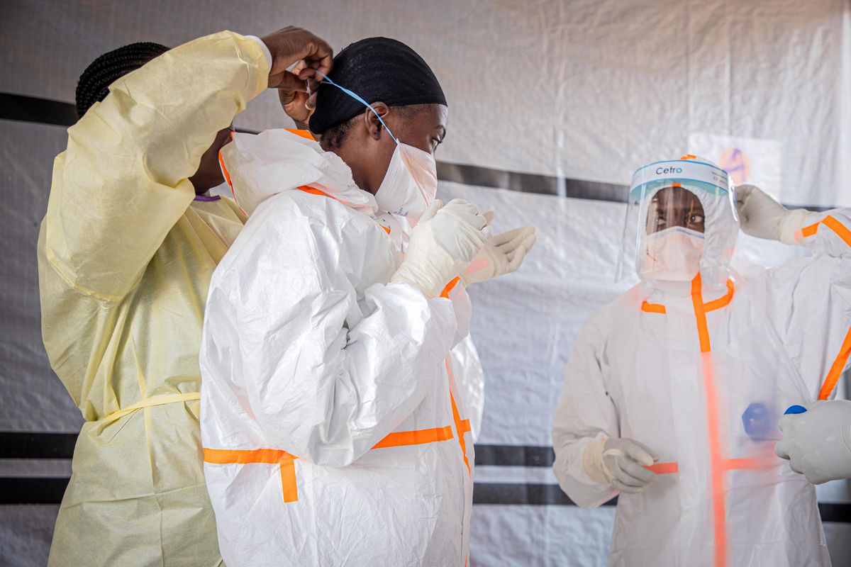 Kanada, Ebola Salgınına Yönelik Yeni Sınır Önlemleri Açıkladı