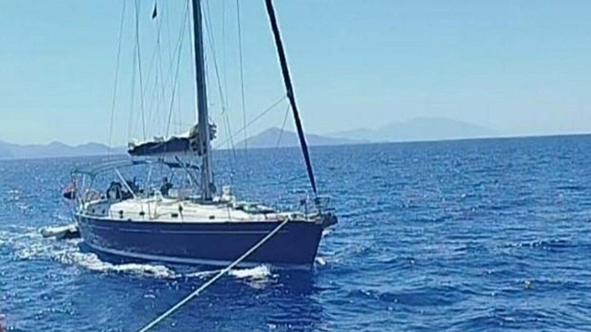 Marmaris'te kurtarma operasyonu! Yelkenli yatta sürüklendiler