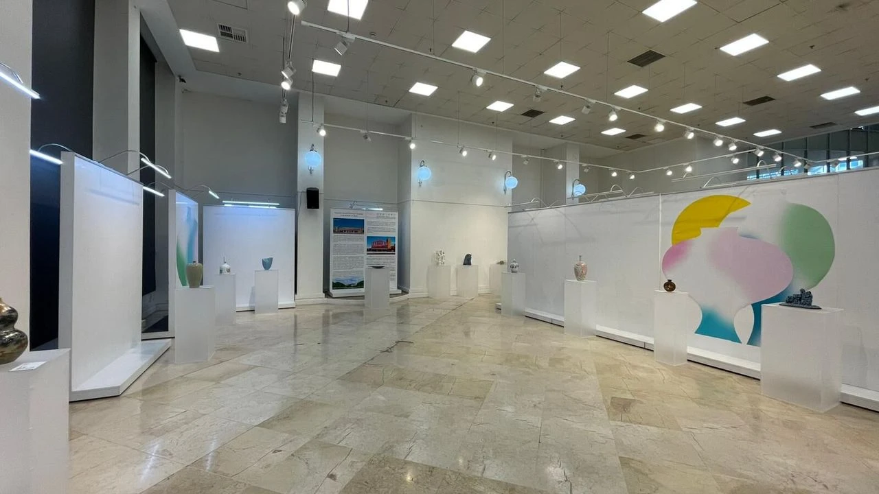 Çin çağdaş seramik sanatının küresel yolculuğu İstanbul'dan başladı