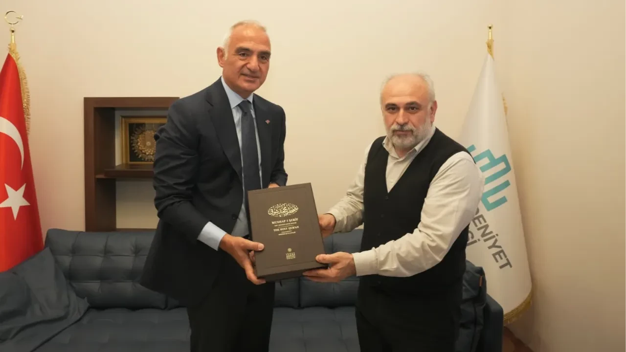 Bakan Ersoy'dan ilim dünyasına önemli ziyaret: Prof. Dr. İhsan Fazlıoğlu ile istişare
