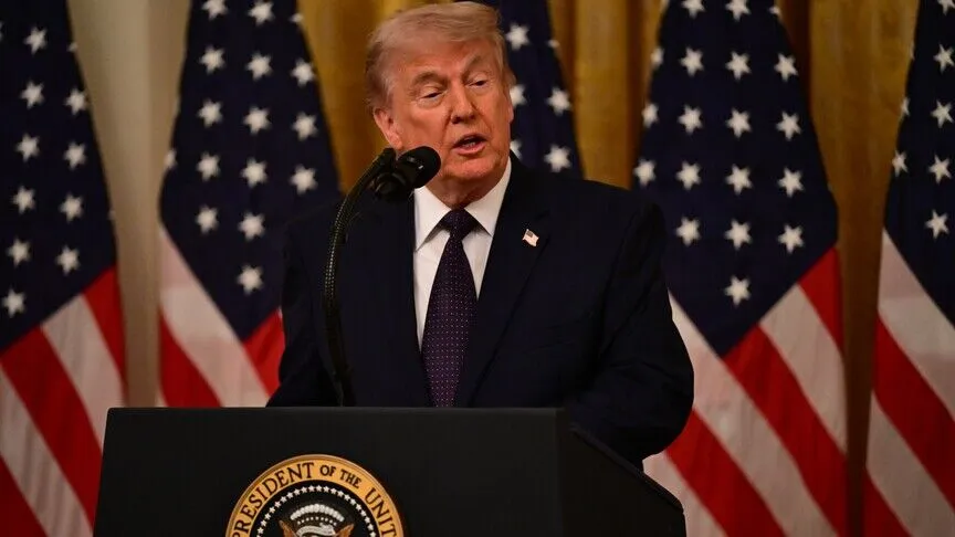 Trump, Rusya'ya yaptırımları içeren yasa tasarısına İran'ın dahil edilmesi çağrısı yaptı
