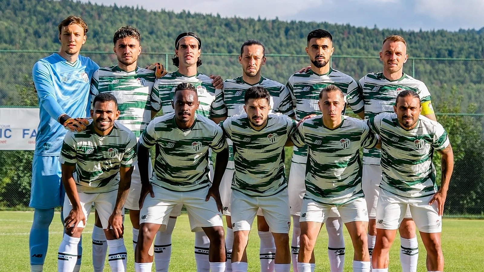 Bursaspor Başkanı Enes Çelik: Süper Lig'e çıkmayı planlıyoruz