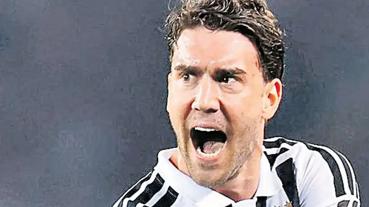 İnat etme Vlahovic!